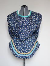 Load image into Gallery viewer, Aujaq Amaut - Navy with teal Floral